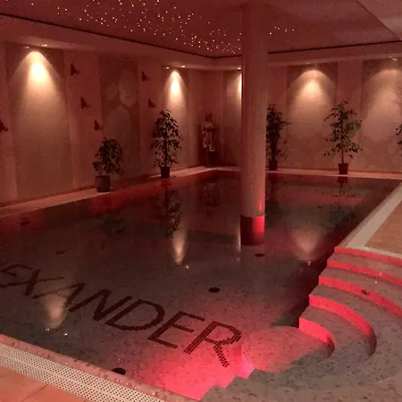 Willa Alexander Resort&SPA - caloroczny kryty BASEN-3